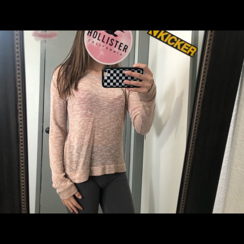 pink knit long sleeve/ sweater